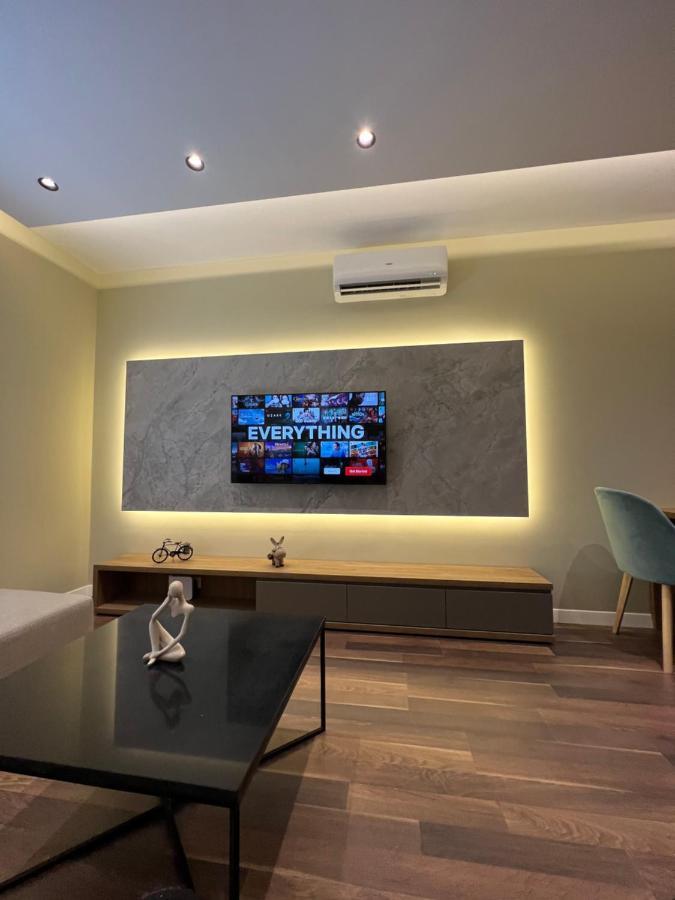 Erg Apartments Τίρανα Εξωτερικό φωτογραφία