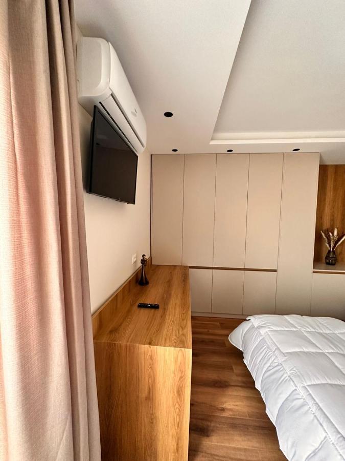 Erg Apartments Τίρανα Εξωτερικό φωτογραφία